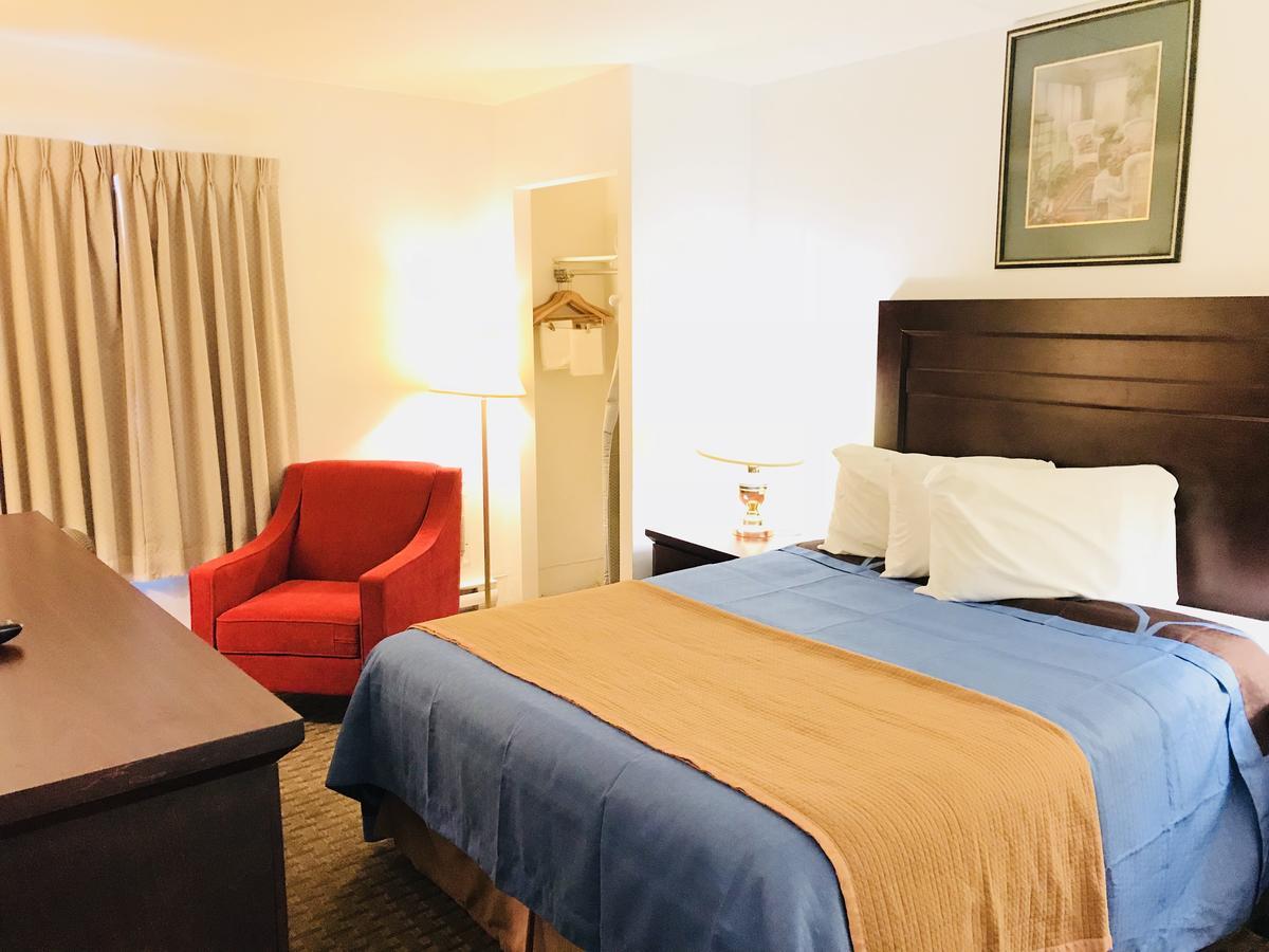 Ba Hotel Red Deer