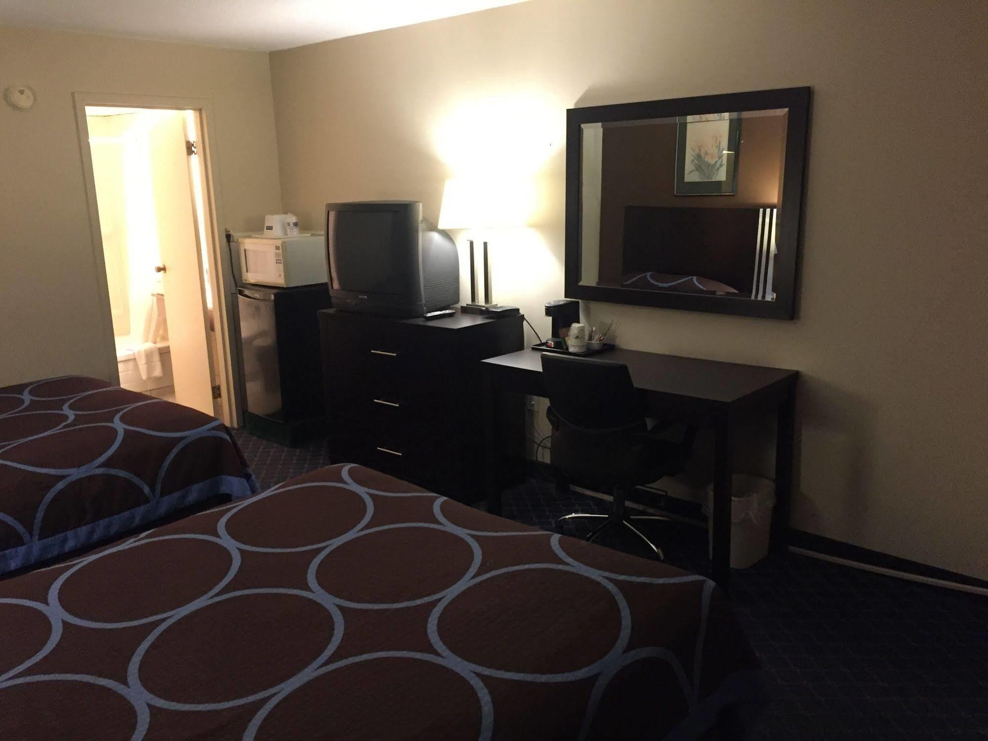 Ba Hotel 3*